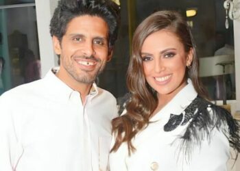 "حمدي المرغني وإسراء عبد الفتاح: انفصال بلا طلاق.. هل تكون الابنة هي الجسر؟" 2025