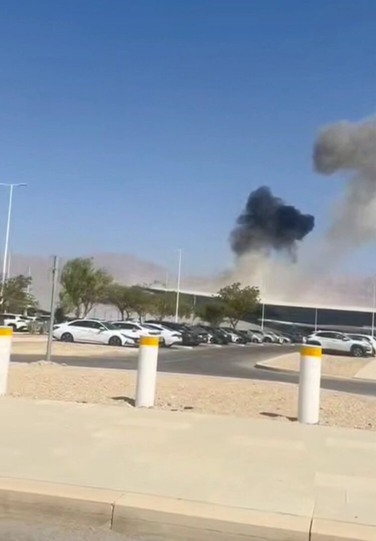 استهداف مطار رامون: مسيرة يمنية تخترق الدفاعات الإسرائيلية 1 استهداف مطار رامون: مسيرة يمنية تخترق الدفاعات الإسرائيلية 2025