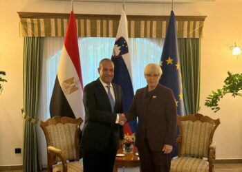 وزير الخارجية المصري يلتقي رئيسة سلوفينيا ويبحثان تعزيز العلاقات الثنائية والتعاون الإقليمي 2025