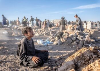 هزتان ارتداديتان قويتان تضربان شرق أفغانستان وتفاقمان حصيلة الضحايا 2025