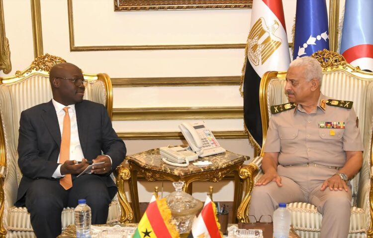 مصر وغانا تبحثان تعزيز التعاون العسكري وتوسيع الشراكة الدفاعية 2025