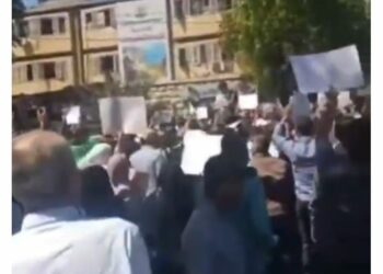 مظاهرة حاشدة في حلب ضد حكومة الشرع بسبب تأخر الرواتب "فيديو" 2025