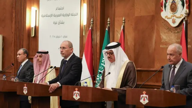 اللجنة العربية الإسلامية ترفض تهجير الفلسطينيين وتدين ممارسات إسرائيل في غزة والضفة 1 اللجنة العربية الإسلامية ترفض تهجير الفلسطينيين وتدين ممارسات إسرائيل في غزة والضفة 2025