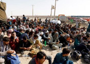 مذبحة الحدود.. حرس الحدود الإيراني يطلق النار على مهاجرين أفغان في بلوشستان 2025