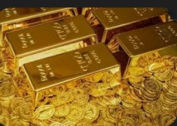 "جرام الذهب يلامس 5 آلاف جنيه: السوق المصرية تعيش حالة ترقب تاريخية" 2025