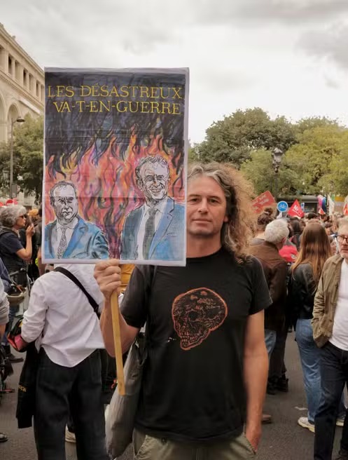 فرنسا في قلب احتجاجات 10 سبتمبر: وفوضى واعتقالات "فيديو" 4 فرنسا في قلب احتجاجات 10 سبتمبر: وفوضى واعتقالات "فيديو" 2025