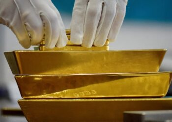 النيابة العامة تسلم البنك المركزي المصري يتسلم 200 كيلو جرام.. ما القصة؟ 2025