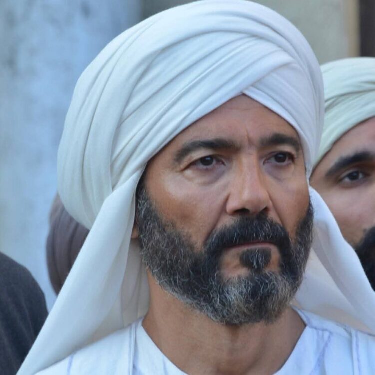 تزوج مرتين.. محطات بحياة الفنان المصرى خالد النبوى فى ذكرى ميلاده 2026