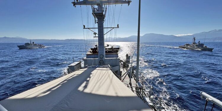 اليونان ترفع مستوى استعدادها العسكري في مواجهة تركيا 1 اليونان ترفع مستوى استعدادها العسكري في مواجهة تركيا 2025