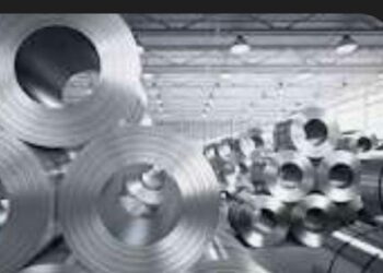 "101,000 جنيه للطن.. كيف يغير الألومنيوم ملامح الصناعة في مصر؟" 2025