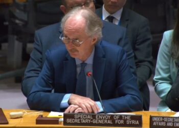 في مجلس الأمن… المبعوث الأممي يطلق تحذيرات بشأن مستقبل سوريا السياسي والأمني 2025