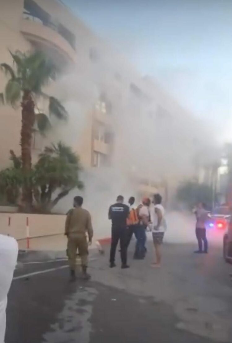 إيلات تحت قصف الطائرات المسيرة: تفجيرات تهز المدينة البحرية وصمت إسرائيلى رسمي مريب" 2025