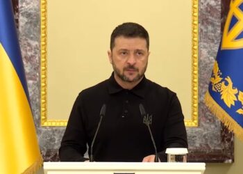 زيلينسكي يعلن لقاءً مرتقبًا مع ترامب ويصعّد لهجته ضد روسيا 2025