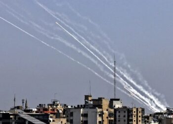 الجيش الإسرائيلي يعترض صاروخًا أُطلق من غزة باتجاه أسدود الأحد 21 سبتمبر "فيديو" 2025