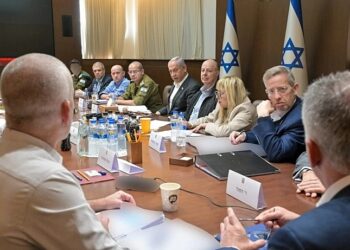 نتنياهو يبحث في اجتماع طارئ الرد على اعتراف دول غربية بدولة فلسطينية 2025