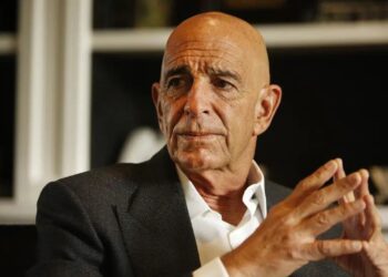 باراك: نتنياهو لا يهتم بالخطوط الحمراء إذا شعرت إسرائيل بالتهديد 2025