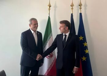 بزشكيان : توصلنا إلى اتفاق مع ماكرون لحل قضية الأسرى بين إيران وفرنسا 2025