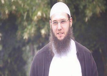 العراق يحاكم الفرنسي أدريان غيال بتهمة الانتماء لداعش 2025