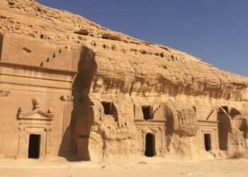 خطة سعودية لسحب بساط التاريخ من مصر .. "11 ألف عام في تبوك: الكشف عن أسرار أول قرية للإنسان في الجزيرة العربية" 1 خطة سعودية لسحب بساط التاريخ من مصر .. "11 ألف عام في تبوك: الكشف عن أسرار أول قرية للإنسان في الجزيرة العربية" 2025