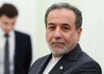 إيران ترد على "آلية الزناد" الأوروبية بتجميد التعاون مع وكالة الطاقة الذرية 2025