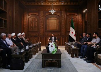 في ظل فتور مع إيران.. أنس خطاب يجتمع بأعيان شيعة سوريا 2025