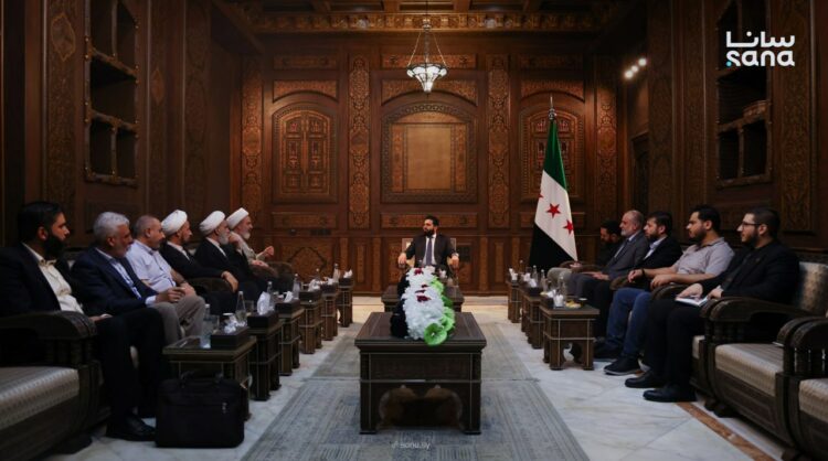 في ظل فتور مع إيران.. أنس خطاب يجتمع بأعيان شيعة سوريا 2025