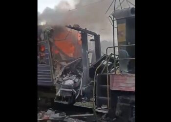 زيلينسكي: إصابة 30 شخصا في هجوم روسي بطائرة مسيرة على محطة قطار "فيديو" 2025