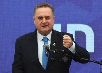 وزير الدفاع الإسرائيلي: مستعدون لتصعيد جديد إذا لم تُفرج حماس عن الرهائن 2025