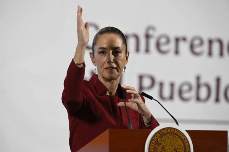 رئيسة المكسيك: واثقون من اتفاق تجاري قريب مع ترامب 2025