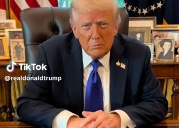 ترامب ينشر أول فيديو على "تيك توك": "أنتم مدينون لي" 2025