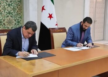 هل تسير سوريا نحو "فيدرالية غير معلنة"؟ مظلوم عبدي يطرح نموذج كردستان العراق 2025