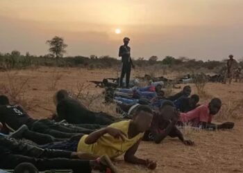 حرب السودان: تقرير يكشف دور الإمارات في نقل مرتزقة من كولومبيا عبر الصومال لدعم الدعم السريع 2025