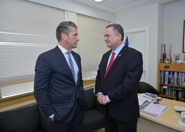 وزير الدفاع الإسرائيلي لنظيره الأمريكي: يجب أن نعمل معا لنزع سلاح حماس 2026