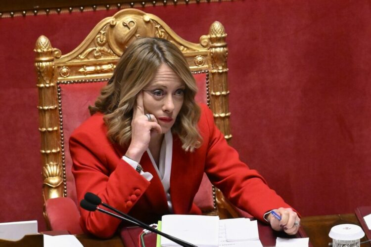 نصب رقمي بوجه مألوف: كيف انتحل المحتالون هوية قادة إيطاليين؟ 2025