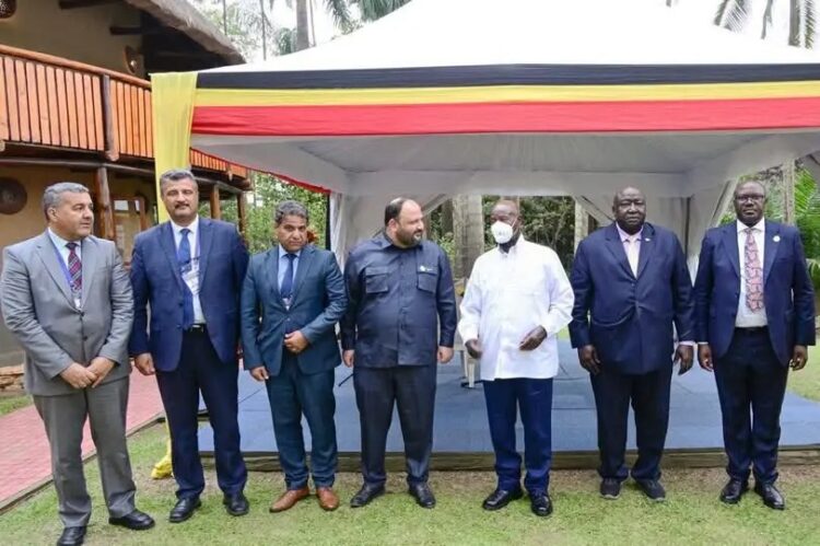 موسيفيني يدخل على خط الأزمة الليبية: أفريقيا قادرة على الوساطة 2025