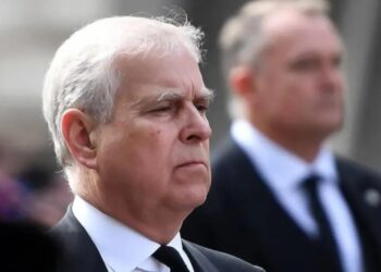 الأمير البريطاني آندرو يتخلى عن لقب "دوق يورك" بعد فضائح إبستين الجنسية 2025