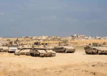 غارات إسرائيلية على مواقع حماس في رفح واجتماع لنتنياهو"فيديو" 2025