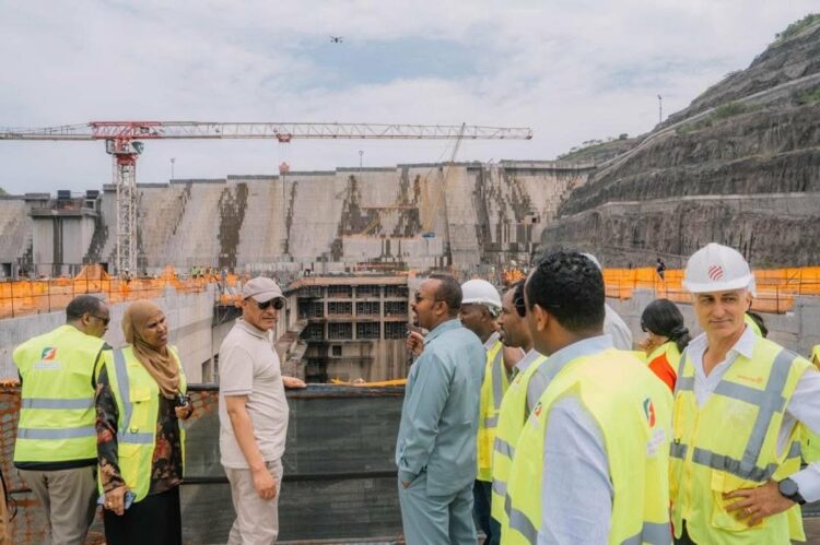 بعد "النهضة": آبي أحمد يعلن عن قرب اكتمال كويشا ثاني أكبر سد في إثيوبيا 1 بعد "النهضة": آبي أحمد يعلن عن قرب اكتمال كويشا ثاني أكبر سد في إثيوبيا 2025