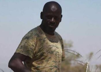 "مخيم الفرنسيين" بقيادة عمر أومسين، من هم سكان "مخيم الفردان" وكيف تحولوا إلى "الفرقة 82" المستقلة؟ 2025