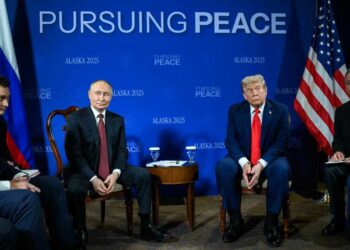 واشنطن تُشهر سلاح العقوبات والنفط.. وموسكو تردّ بصواريخها النووية: دبلوماسية العالم على حافة الانفجار 2025