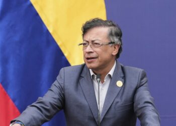 الرئيس الكولومبي بيترو يهاجم واشنطن بعنف بعد فرض عقوبات عليه ويصفها بـ "الاستعمار السياسي" و"ابتزاز الديمقراطية" 2025