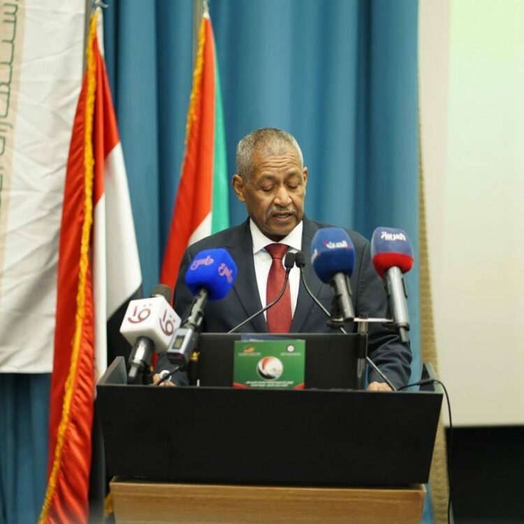 السودان يكشف عن مساعيه لإنشاء مناطق لوجستية على الحدود مع مصر 2026