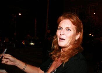 قصر باكنغهام يسعى لتسوية مسكن سارة فيرجسون في ظل فضائح الأمير أندرو 2025