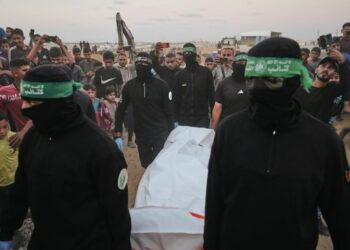 كتائب القسام تتوعد بالرد بعد غارات إسرائيلية على غزة إثر اتهامات نتنياهو لحماس بخرق الهدنة 2025