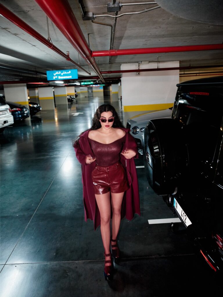 كيف تجسد هيفاء وهبي القوة والأنوثة في أحدث ظهور لها؟ 3 كيف تجسد هيفاء وهبي القوة والأنوثة في أحدث ظهور لها؟ 2025