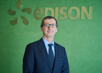 إديسون ترفع استثماراتها في الطاقة المتجددة بنسبة 31٪ خلال الأشهر التسعة الأولى من عام 2025 2025