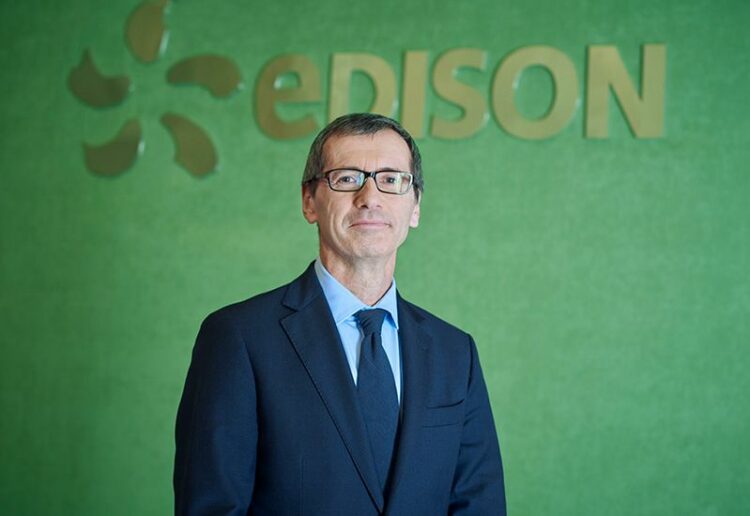 إديسون ترفع استثماراتها في الطاقة المتجددة بنسبة 31٪ خلال الأشهر التسعة الأولى من عام 2025 1 إديسون ترفع استثماراتها في الطاقة المتجددة بنسبة 31٪ خلال الأشهر التسعة الأولى من عام 2025 2025