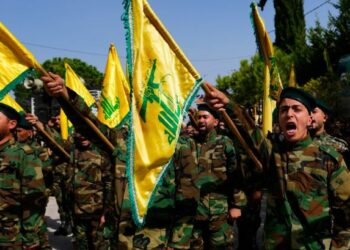 حزب الله يعيد بناء قوّته العسكريةبدعم إيرانى وإسرائيل تحذّر من ردّ قاسٍ 2025