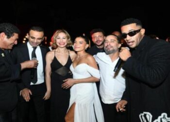 منة شلبي وزوجها في ظهور لافت بحفل زقاف الباجوري 2025