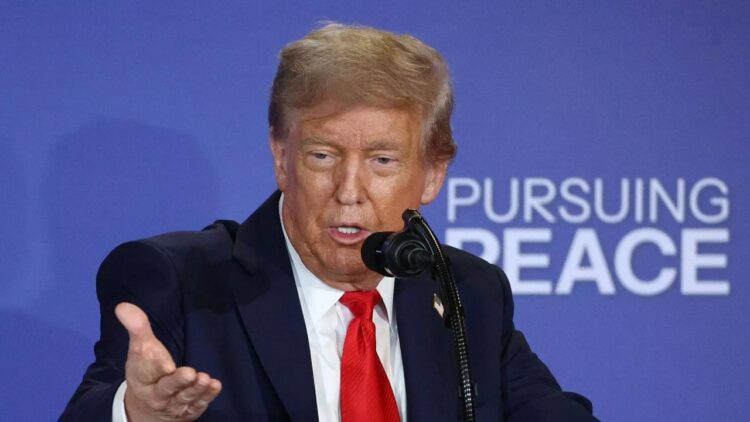 ترامب يعلن المرحلة الأولى من خطة سلام بين إسرائيل وحماس أكتوبر 2025 1 ترامب يعلن المرحلة الأولى من خطة سلام بين إسرائيل وحماس أكتوبر 2025 2025